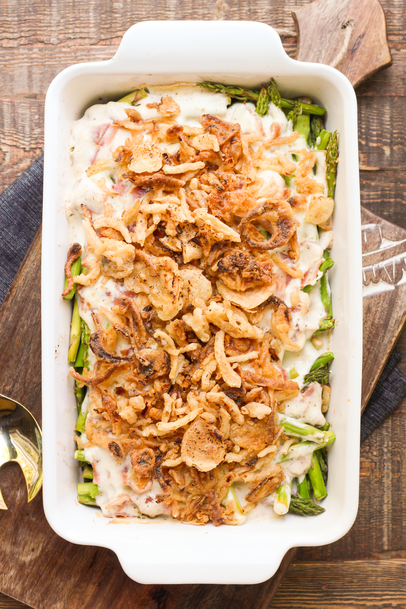 Elevate Your Side: Creamy, Cheesy Asparagus Casserole with Crispy Panko Top